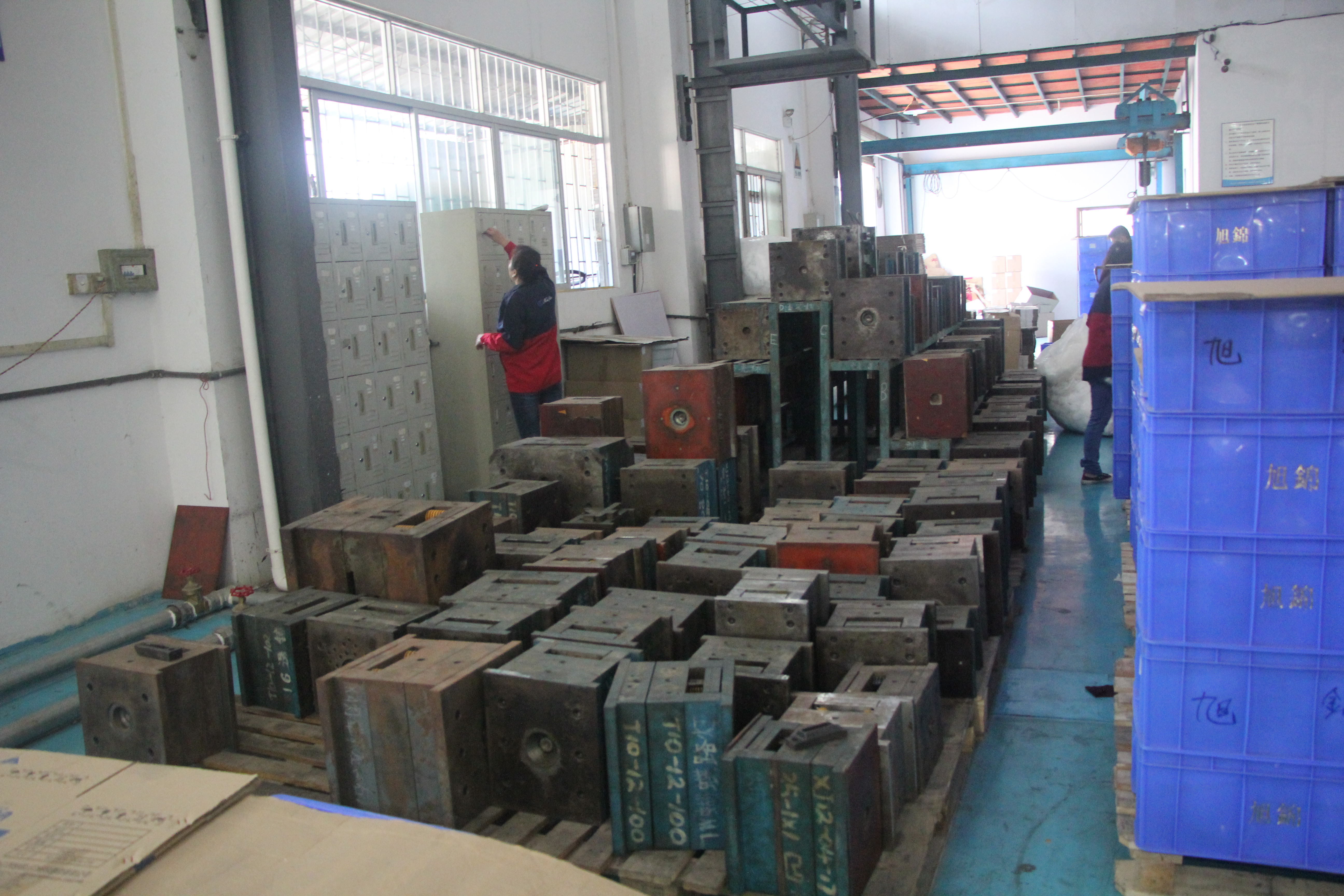 AK(中国)塑料模具
