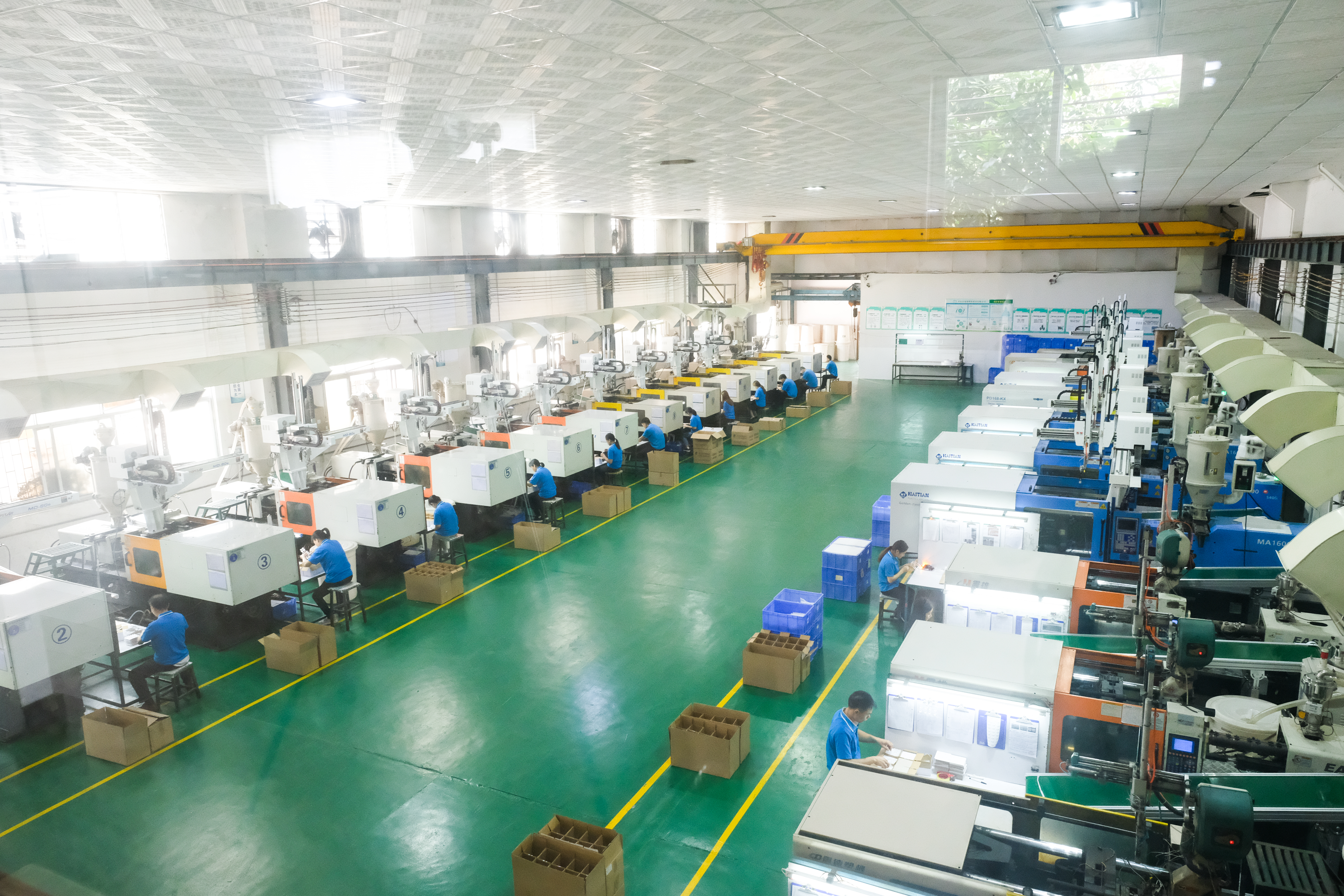 中山AK(中国)注塑模具厂家注塑车间