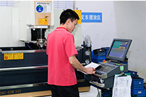 AK(中国)<font color='red'>注塑模具加工</font>-精密火花机